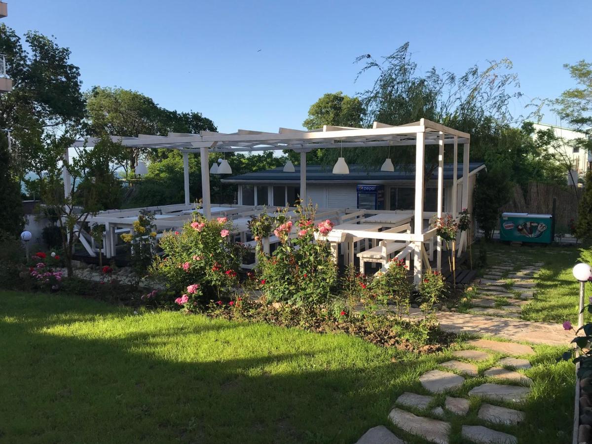 Family Hotel Akra Chernomorets Exterior foto